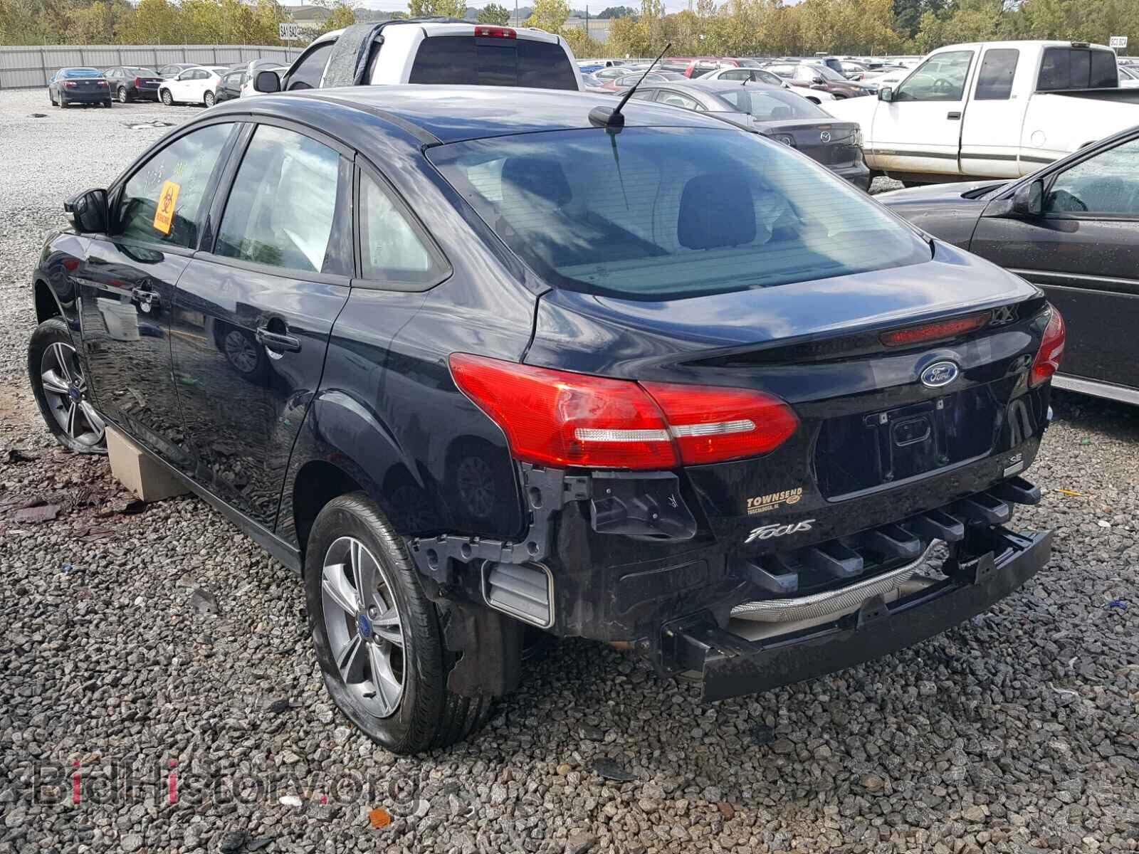 2016 FORD FOCUS - VIN: 1FADP3FE8GL327889 - Photo 3