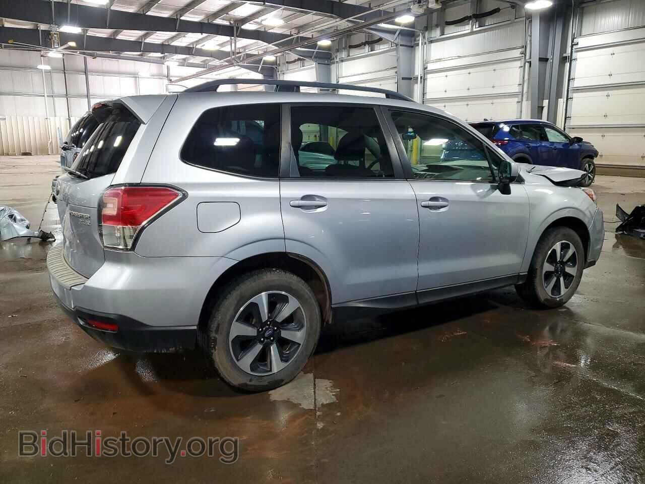 2017 SUBARU FORESTER - VIN: JF2SJAEC0HH810080 - Фото 3