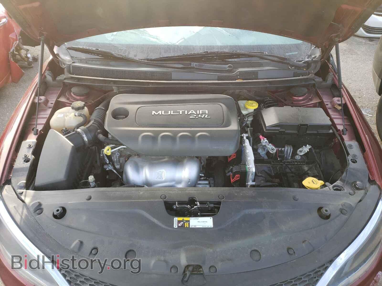 2016 CHRYSLER 200 - VIN: 1C3CCCAB1GN141425 - Фото 7
