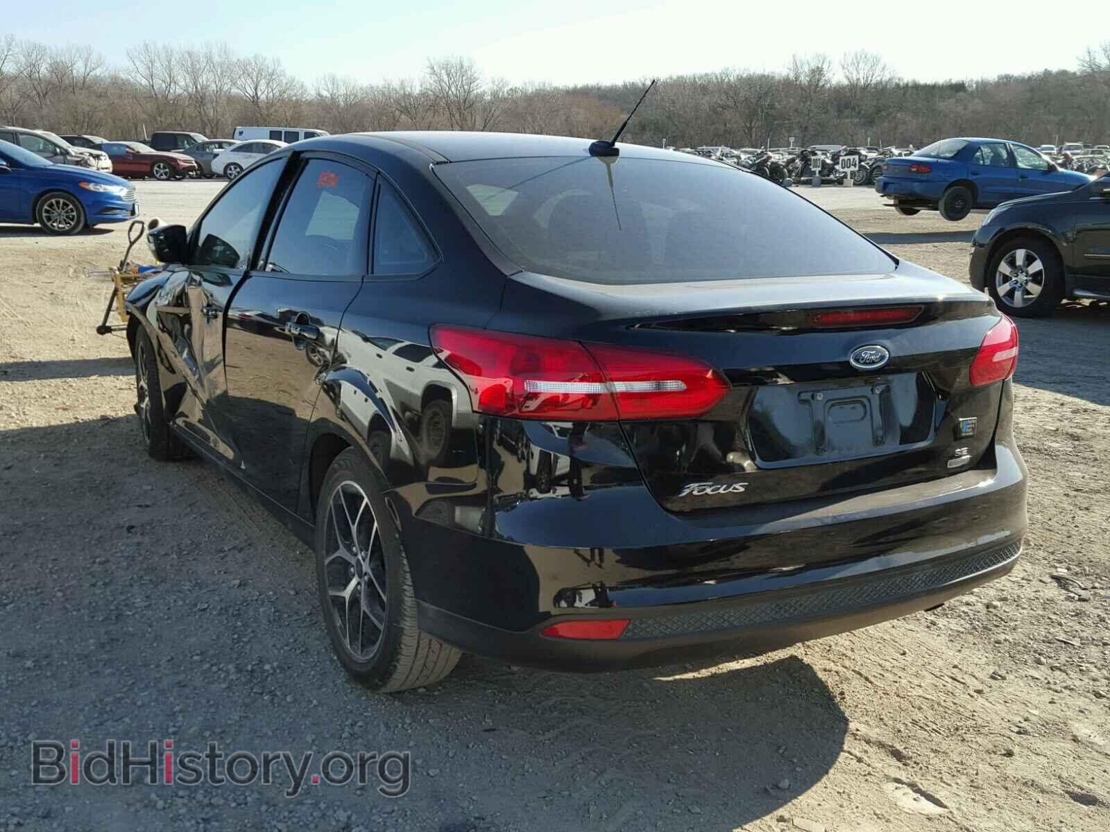 2017 FORD FOCUS - VIN: 1FADP3FE2HL308093 - Фото 3