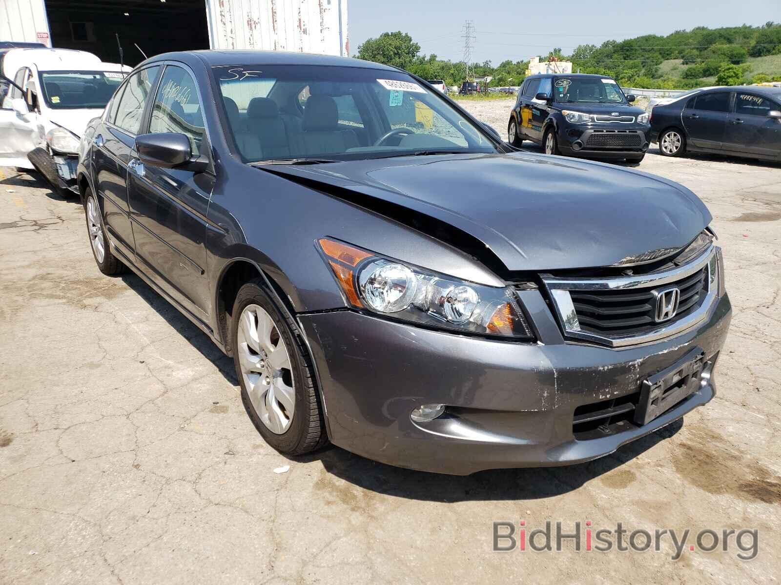 Photo 1HGCP36868A058385 - HONDA ACCORD 2008