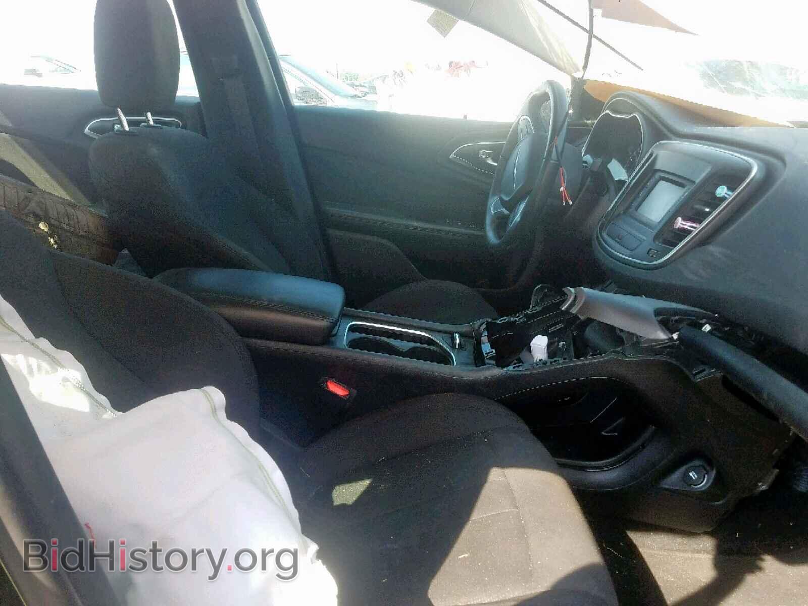2016 CHRYSLER 200 - VIN: 1C3CCCAB8GN154186 - Photo 5