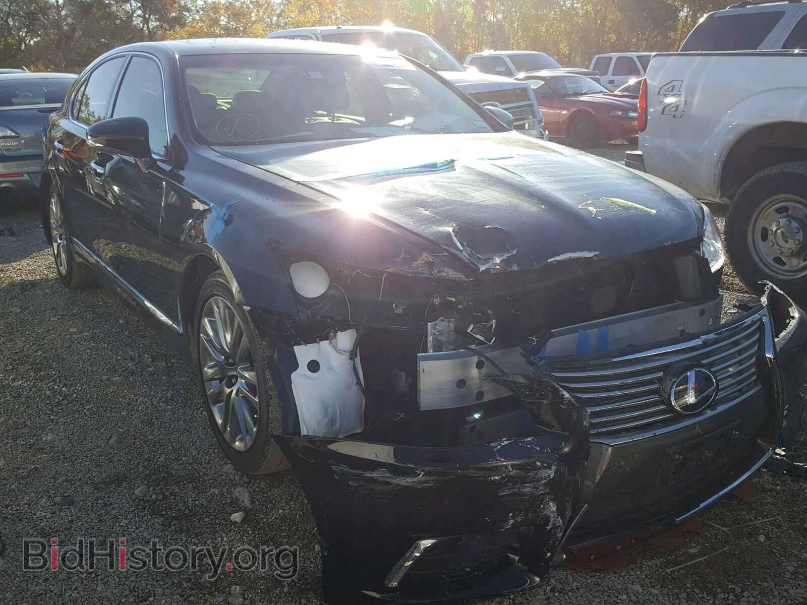 Фотография JTHBL5EF7H5145902 - LEXUS LS460 2017