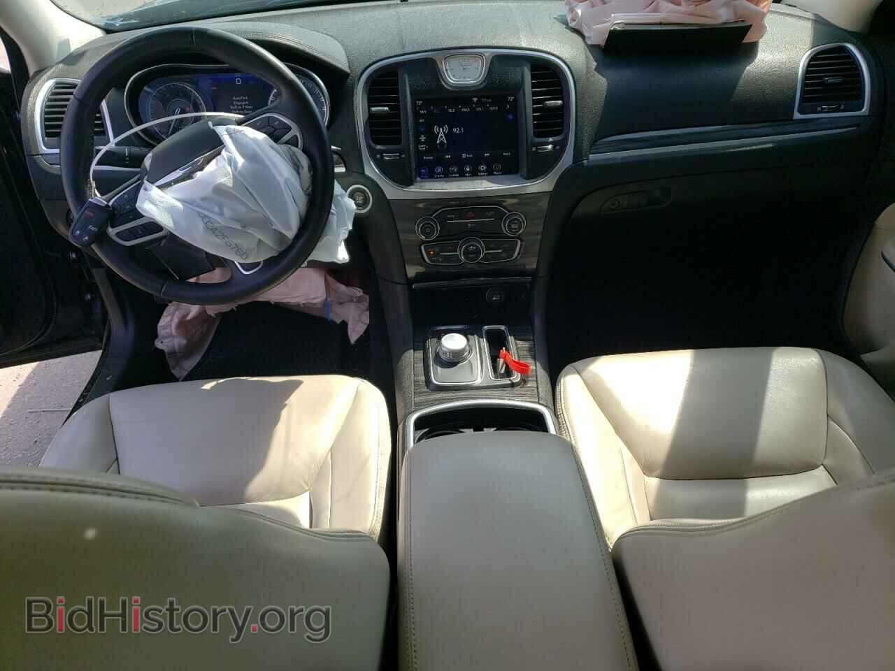 2020 CHRYSLER 300 - VIN: 2C3CCAAG0LH250140 - Фото 8