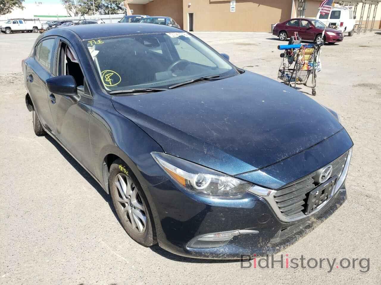 Photo 3MZBN1K75JM191047 - MAZDA 3 2018