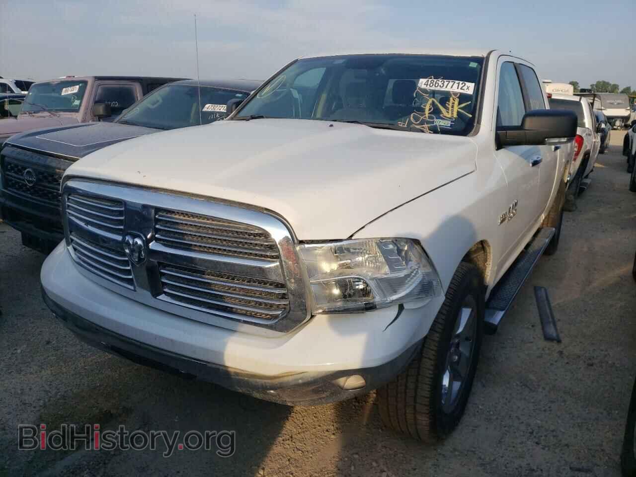 2018 RAM 1500 - VIN: 1C6RR7LT7JS338097 - Photo 2