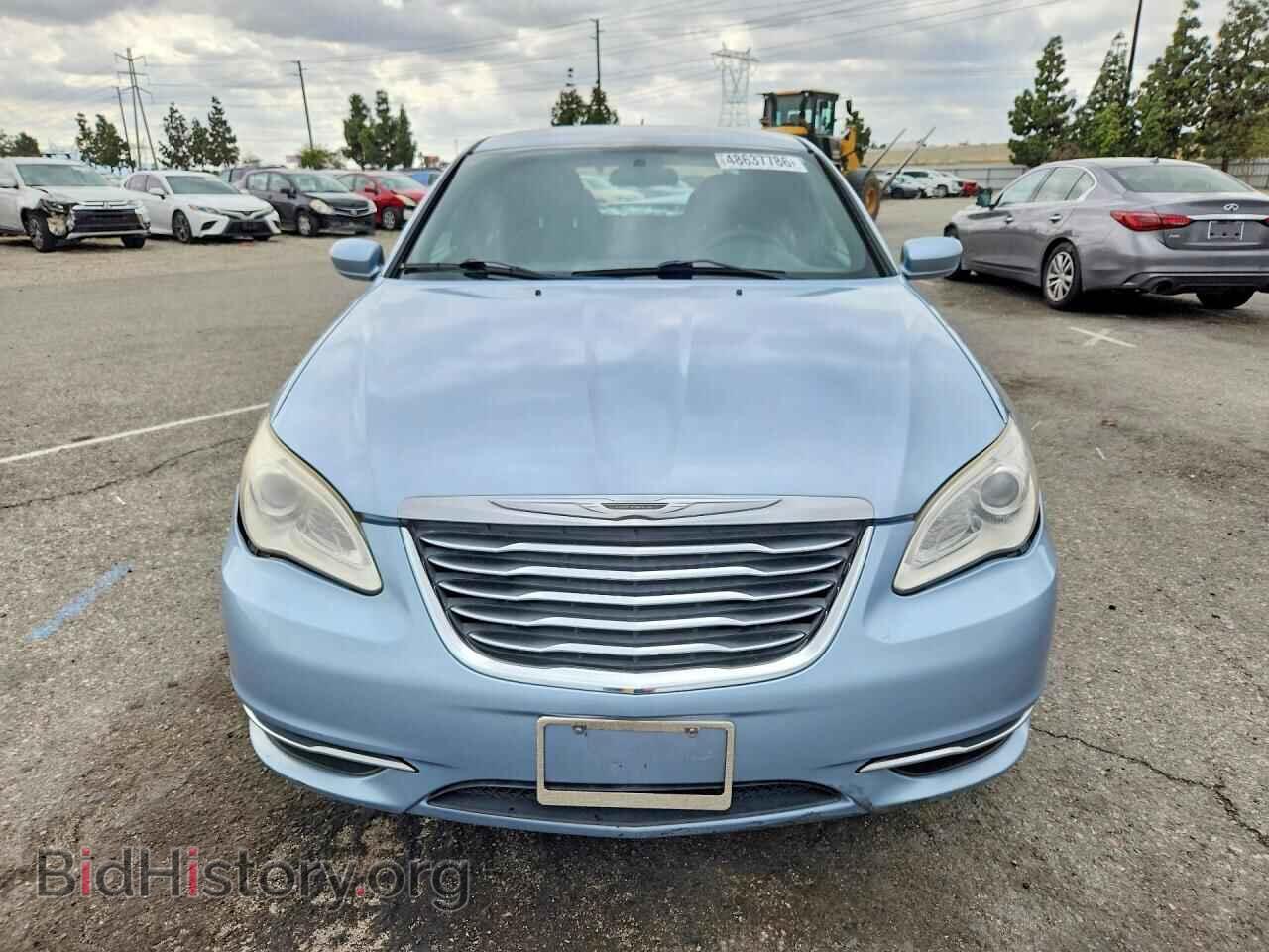 2013 CHRYSLER 200 - VIN: 1C3CCBAB2DN698740 - Фото 5