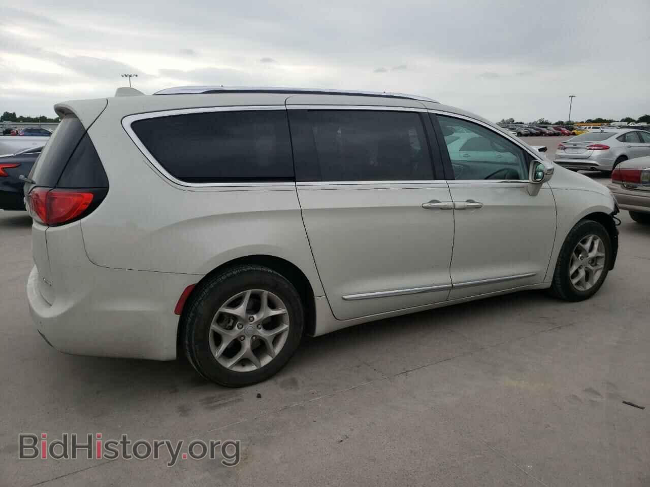 2017 CHRYSLER PACIFICA - VIN: 2C4RC1GG5HR611263 - Photo 3