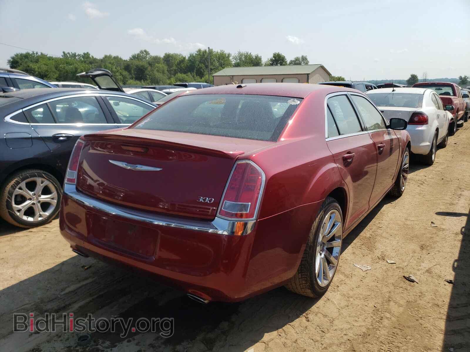 2012 CHRYSLER 300 - VIN: 2C3CCAAG4CH133046 - Фото 4