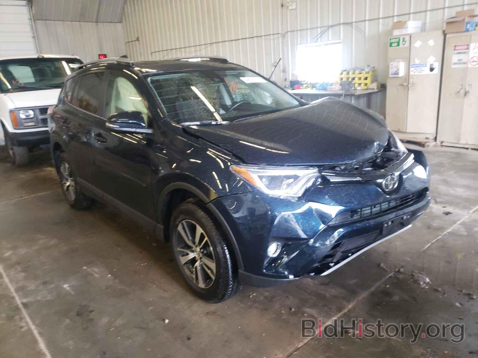 Photo JTMRFREV6JJ734572 - TOYOTA RAV4 2018