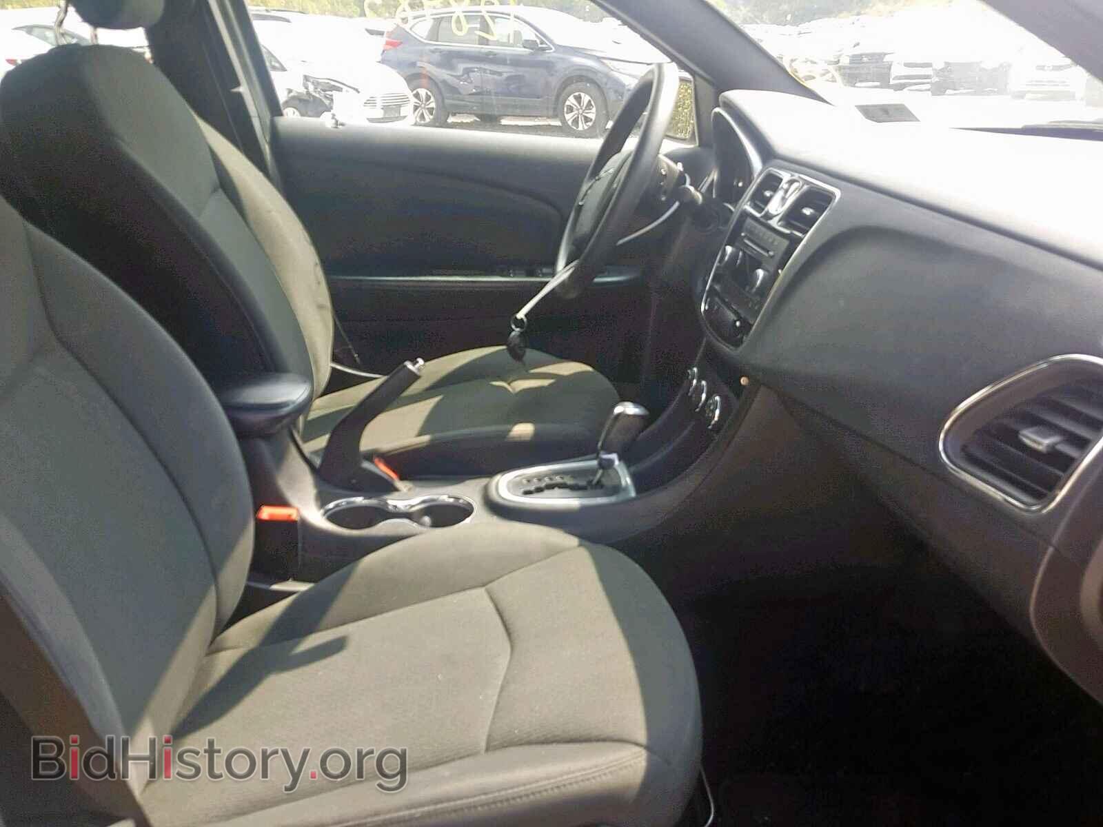 2012 CHRYSLER 200 - VIN: 1C3CCBAB8CN167251 - Фото 5