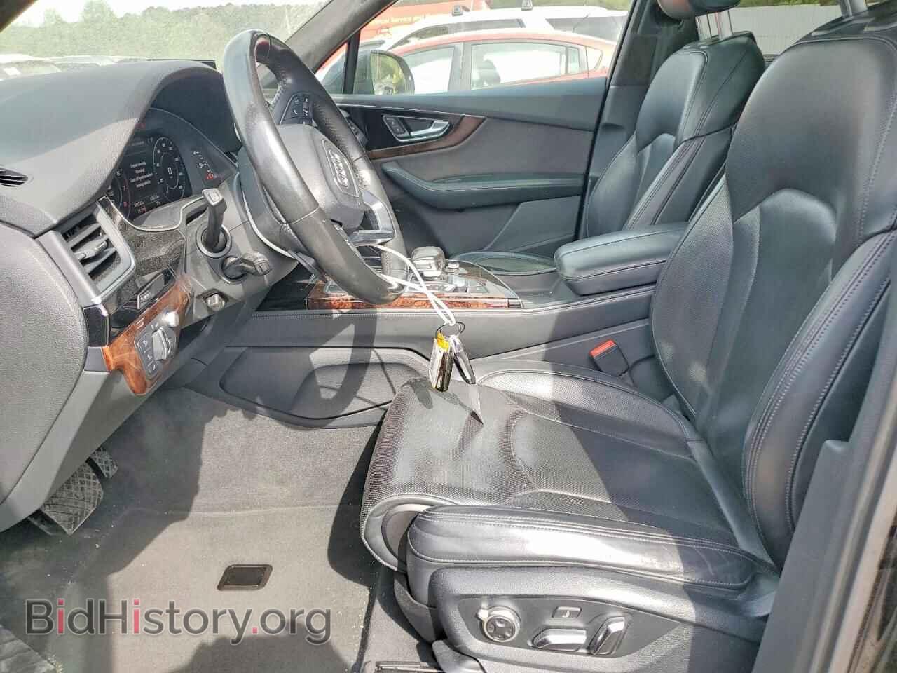 2017 AUDI Q7 - VIN: WA1VAAF71HD010144 - Фото 7