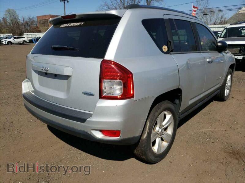 2011 Jeep COMPASS (VIN 1J4NF1FB4BD145423) — photo 3 of 13
