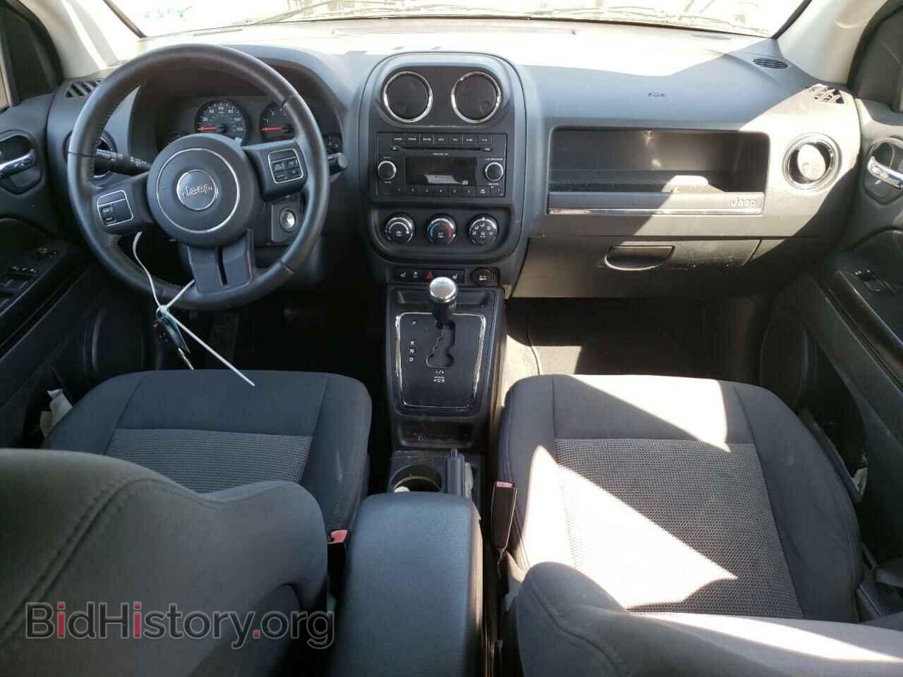 2011 JEEP COMPASS - VIN: 1J4NF1FB4BD145423 - Photo 8