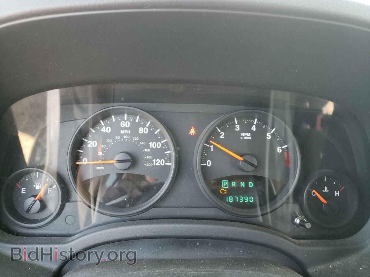 2011 JEEP COMPASS - VIN: 1J4NF1FB4BD145423 - Photo 9