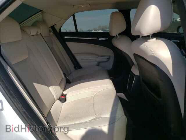 2016 CHRYSLER 300 - VIN: 2C3CCAEG3GH320357 - Фото 10