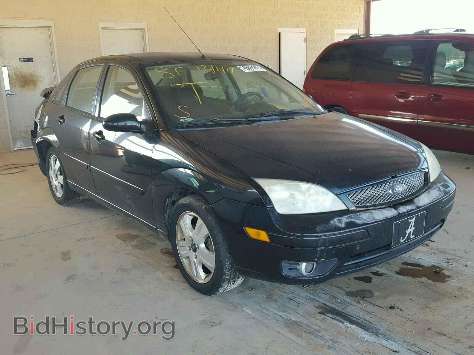 Photo 1FAFP38Z35W234346 - FORD FOCUS 2005