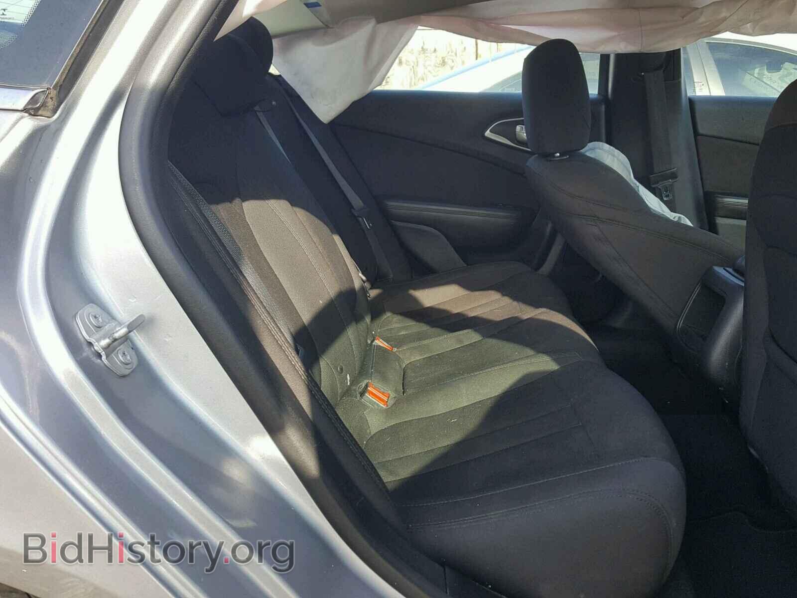 2015 CHRYSLER 200 - VIN: 1C3CCCABXFN692497 - Фото 6