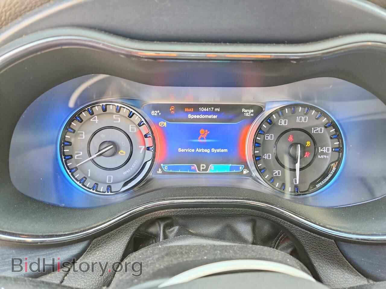 2016 CHRYSLER 200 - VIN: 1C3CCCBB3GN112166 - Photo 9