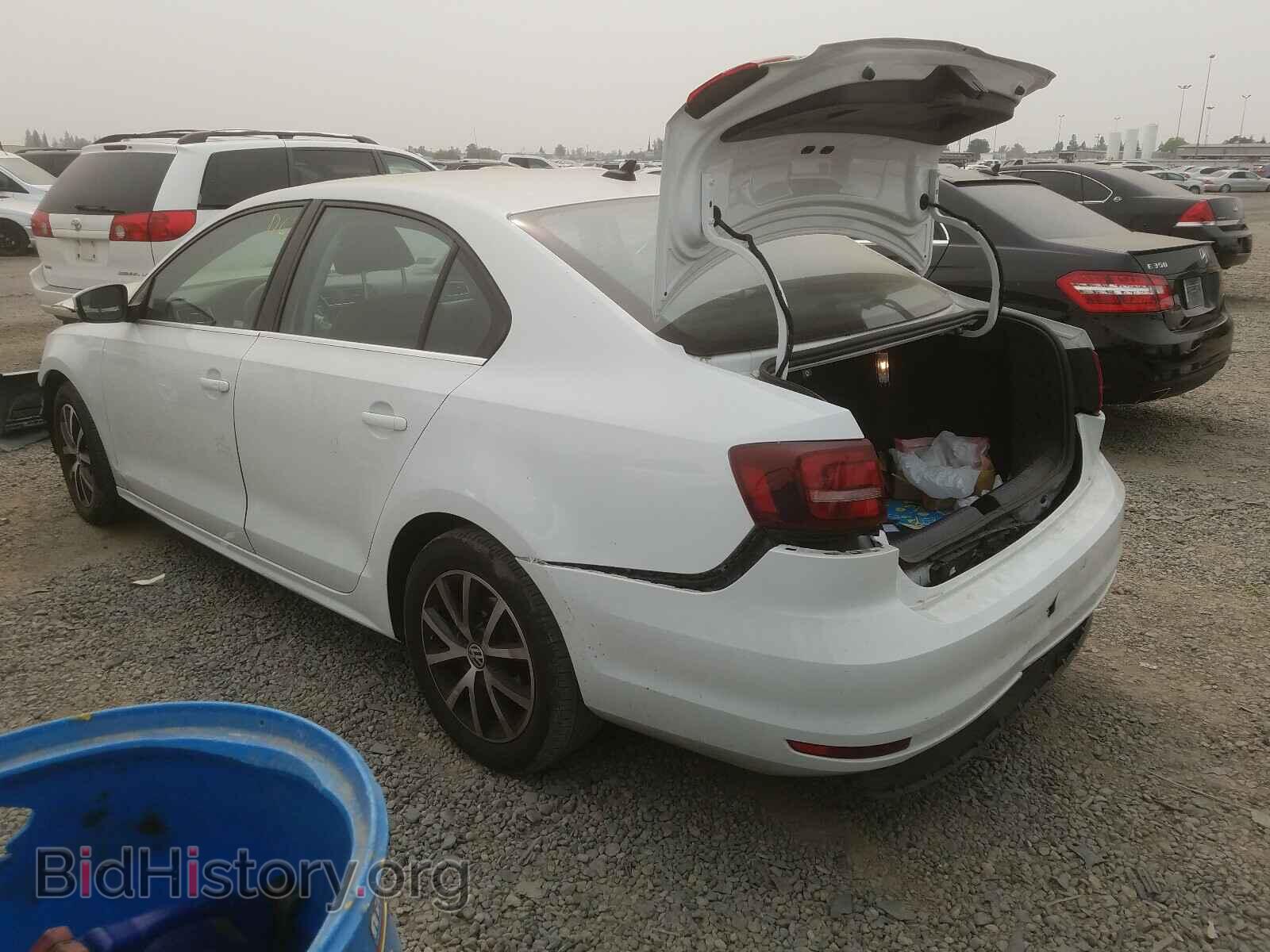 2017 VOLKSWAGEN JETTA - VIN: 3VWDB7AJ6HM338505 - Photo 3