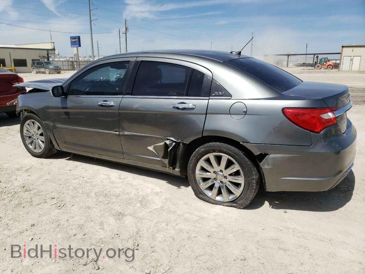 2013 CHRYSLER 200 - VIN: 1C3CCBCG0DN586656 - Photo 2