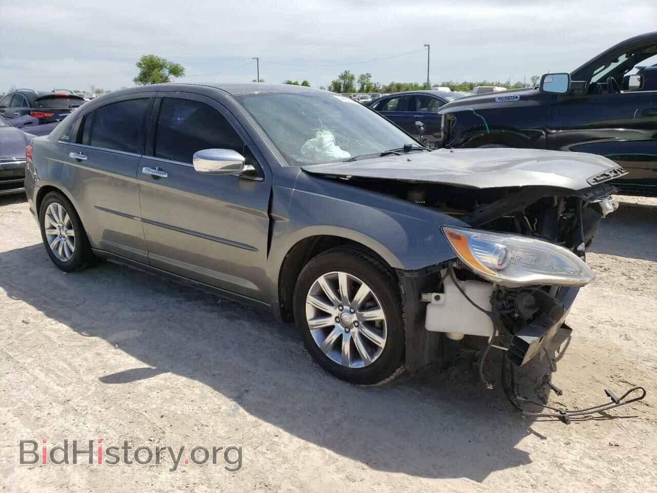 2013 CHRYSLER 200 - VIN: 1C3CCBCG0DN586656 - Photo 4