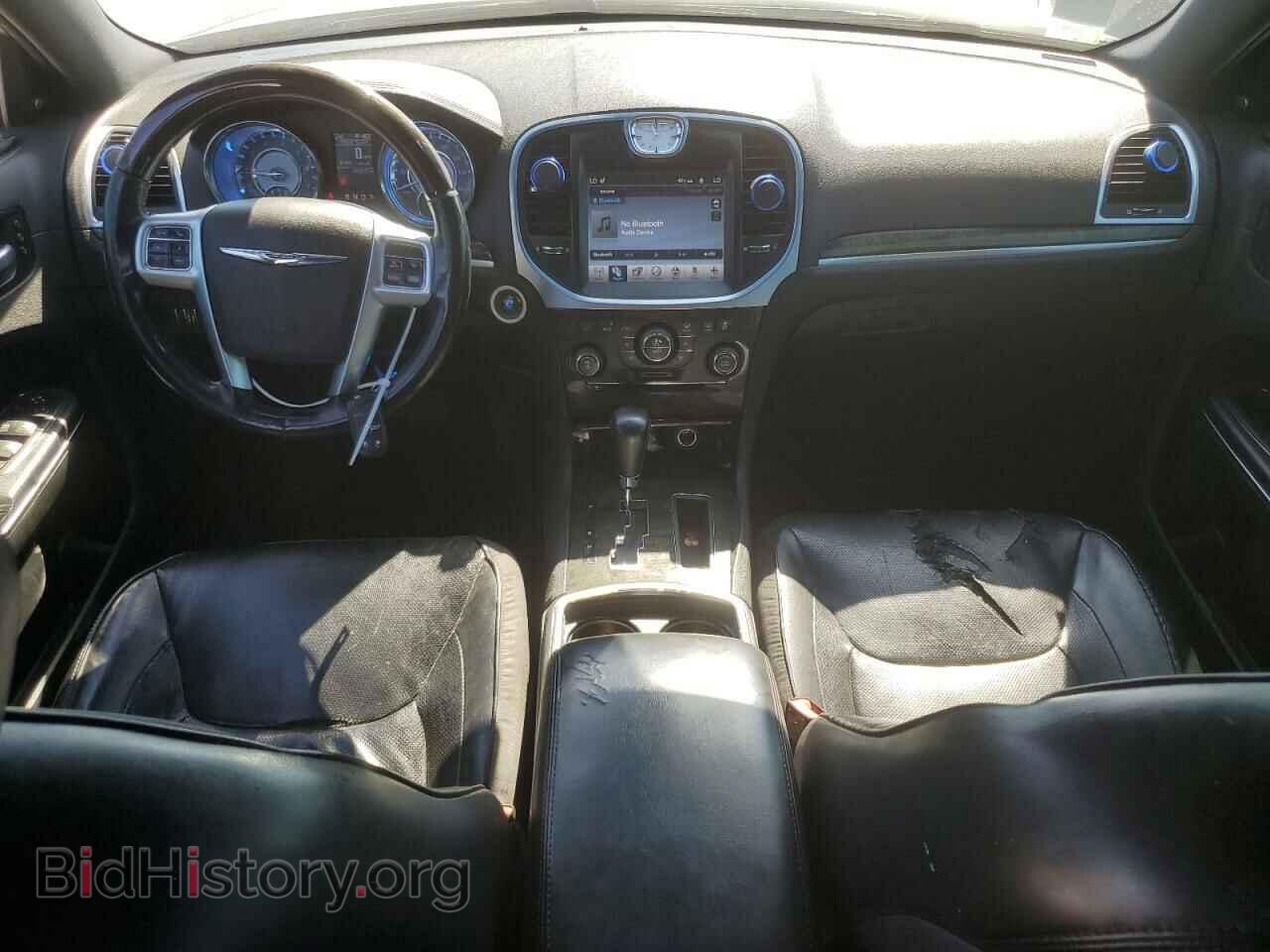 2011 CHRYSLER 300 - VIN: 2C3CA6CT2BH594595 - Фото 8