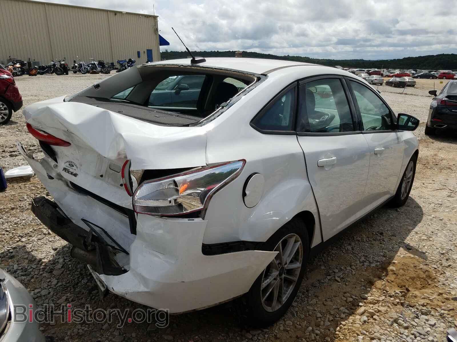 2017 FORD FOCUS - VIN: 1FADP3F2XHL237635 - Фото 4