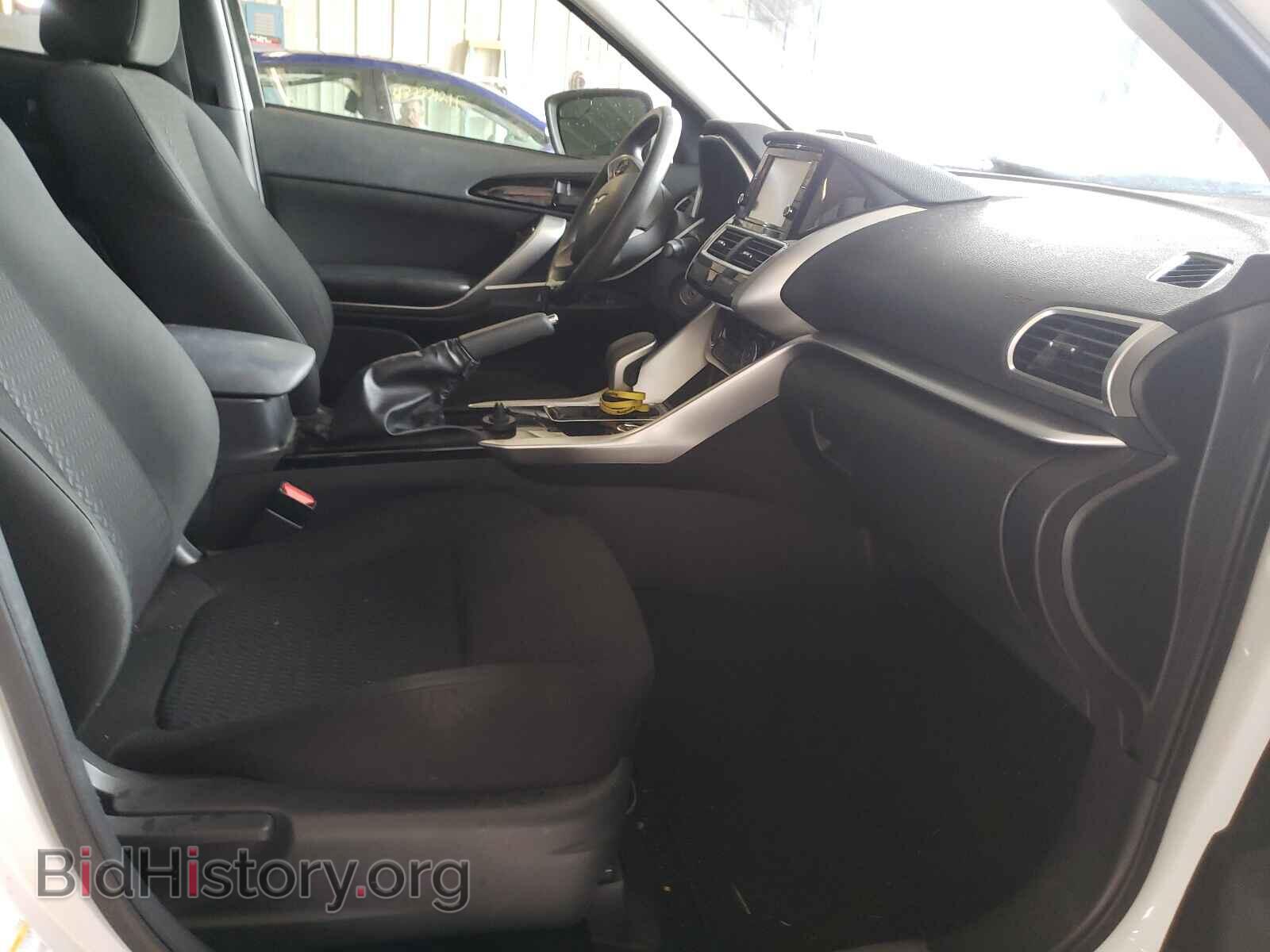 2018 MITSUBISHI ECLIPSE - VIN: JA4AT3AA9JZ048771 - Photo 5