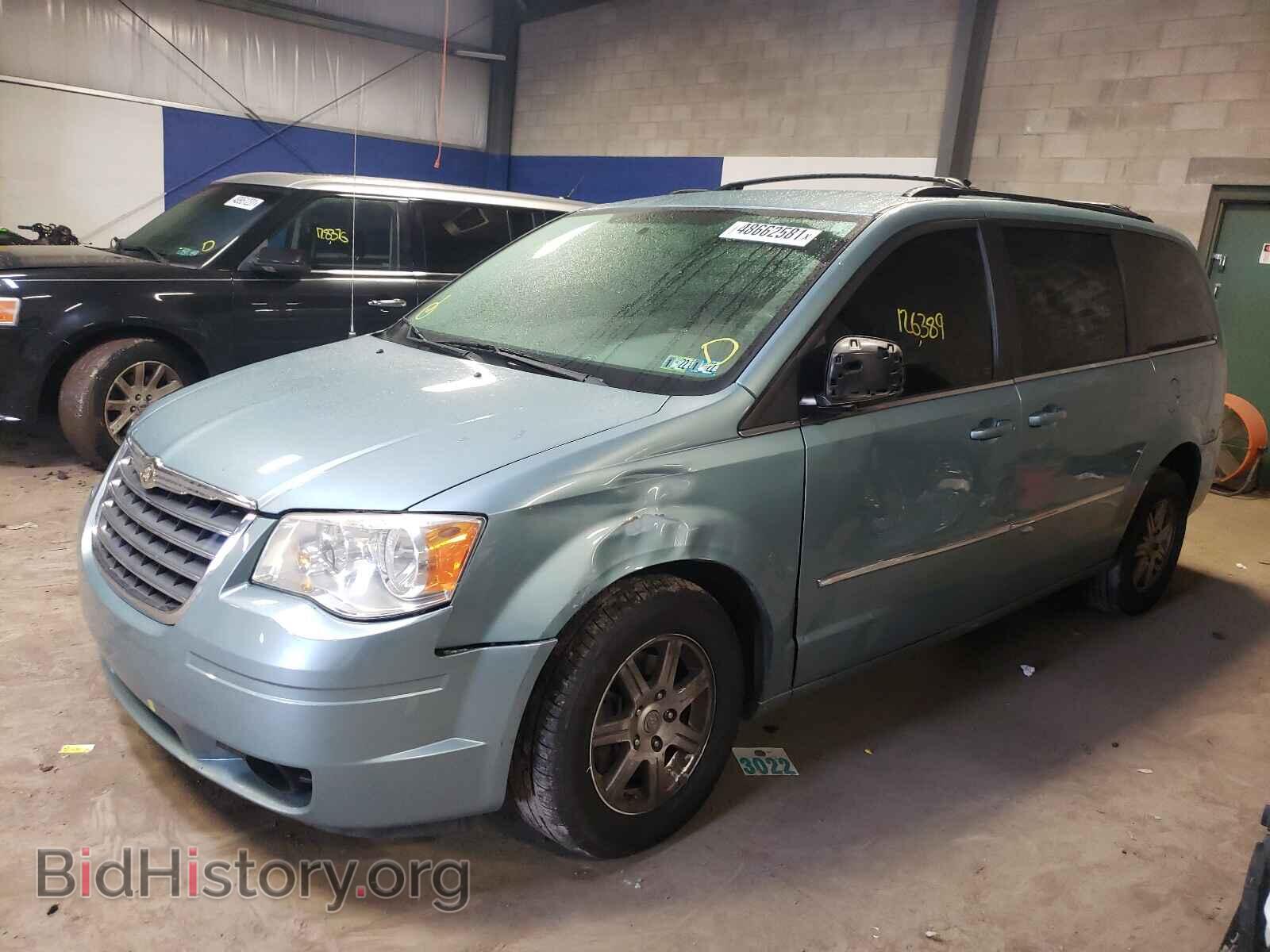 2010 CHRYSLER MINIVAN - VIN: 2A4RR5D18AR215155 - Фото 2