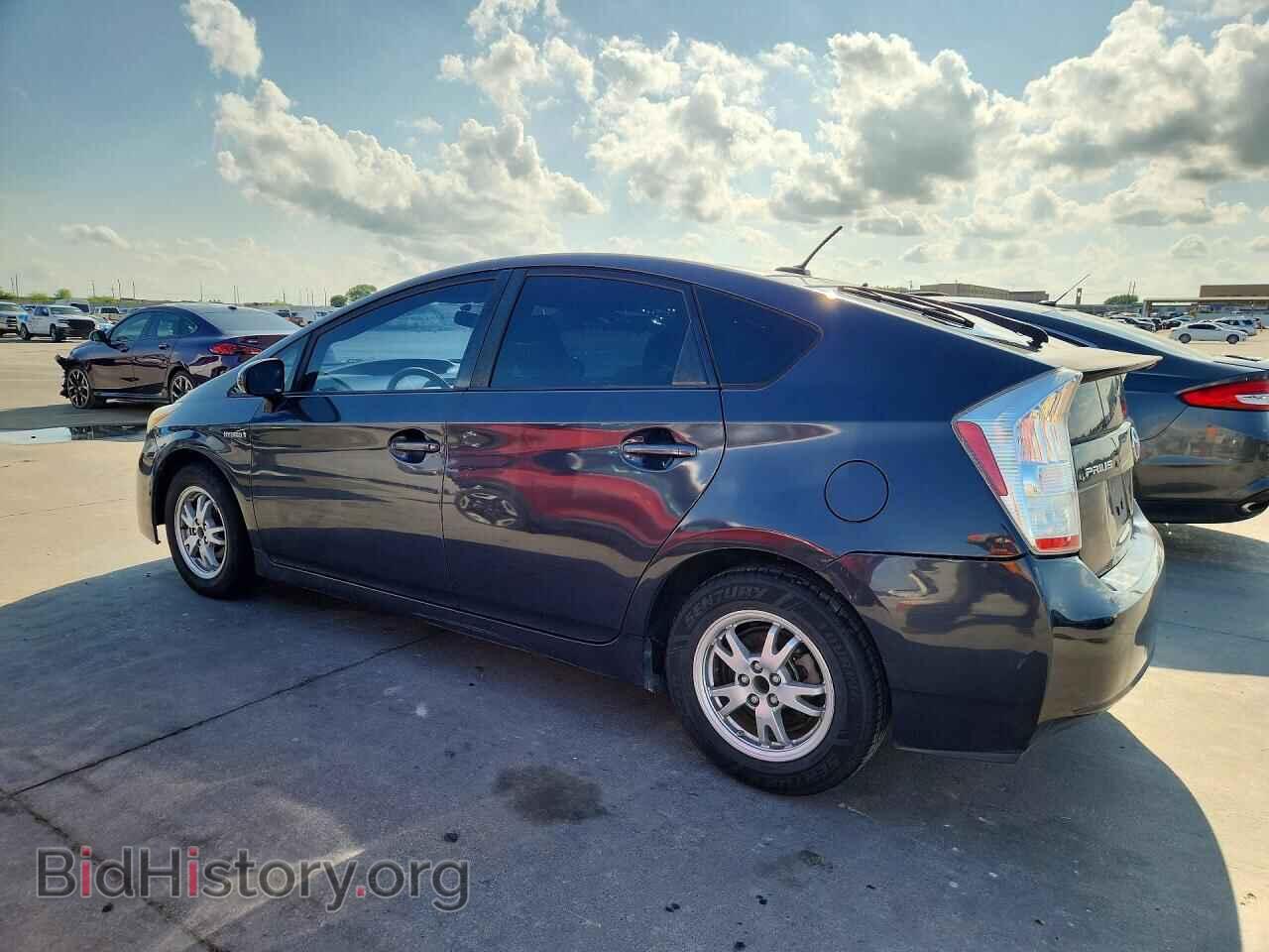 2011 TOYOTA PRIUS - VIN: JTDKN3DU3B0321252 - Фото 2