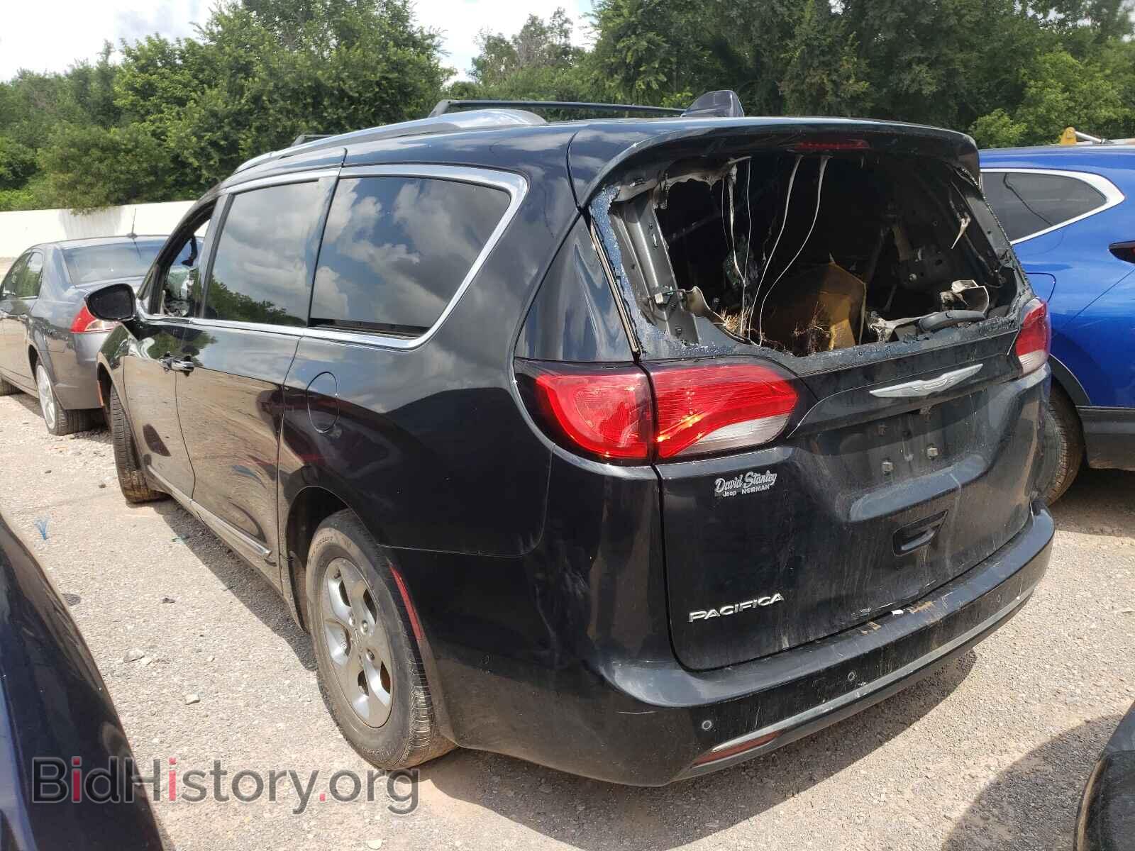 2017 CHRYSLER PACIFICA - VIN: 2C4RC1EGXHR577579 - Фото 3