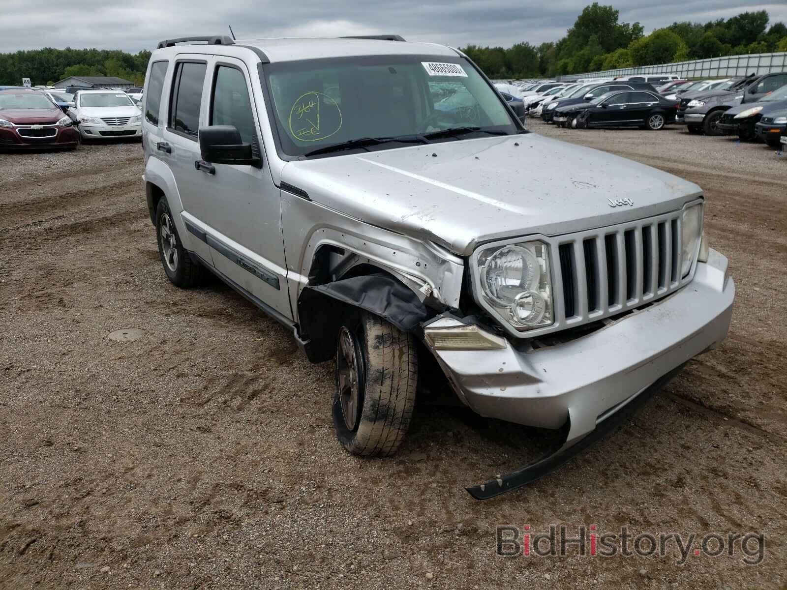 Photo 1J8GN28K98W257970 - JEEP LIBERTY 2008