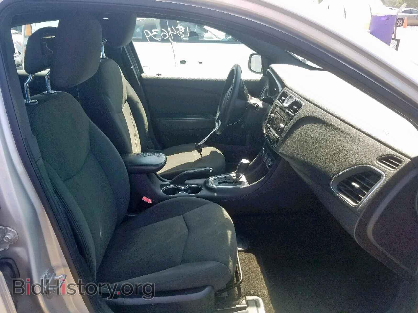 2011 CHRYSLER 200 - VIN: 1C3BC4FB7BN515751 - Фото 5