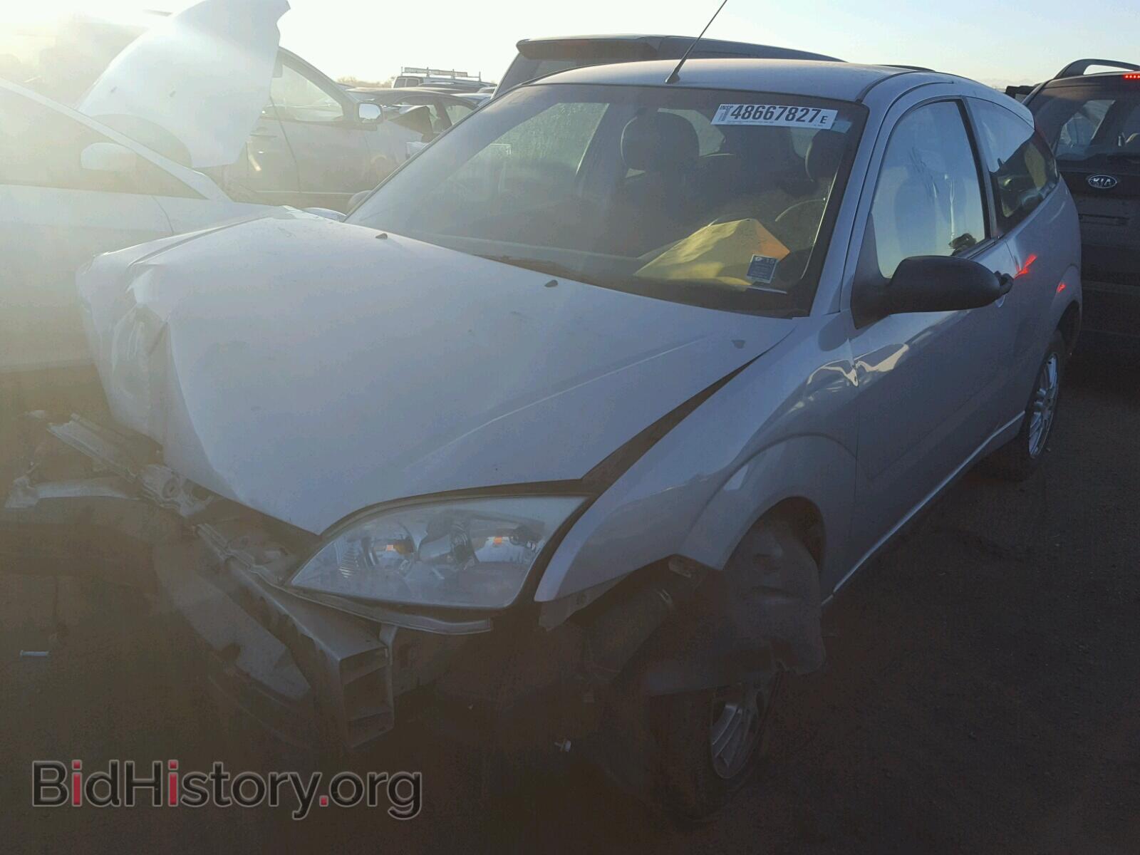 2007 FORD FOCUS - VIN: 1FAFP31N77W252570 - Photo 2