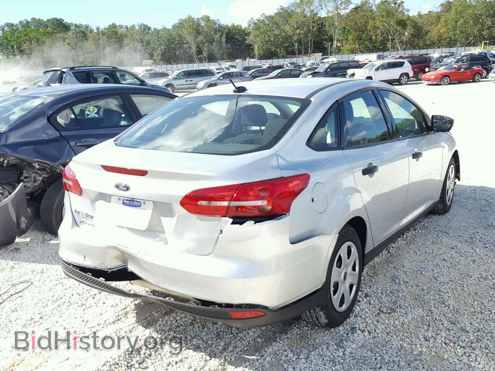 2017 FORD FOCUS - VIN: 1FADP3E23HL322155 - Фото 4