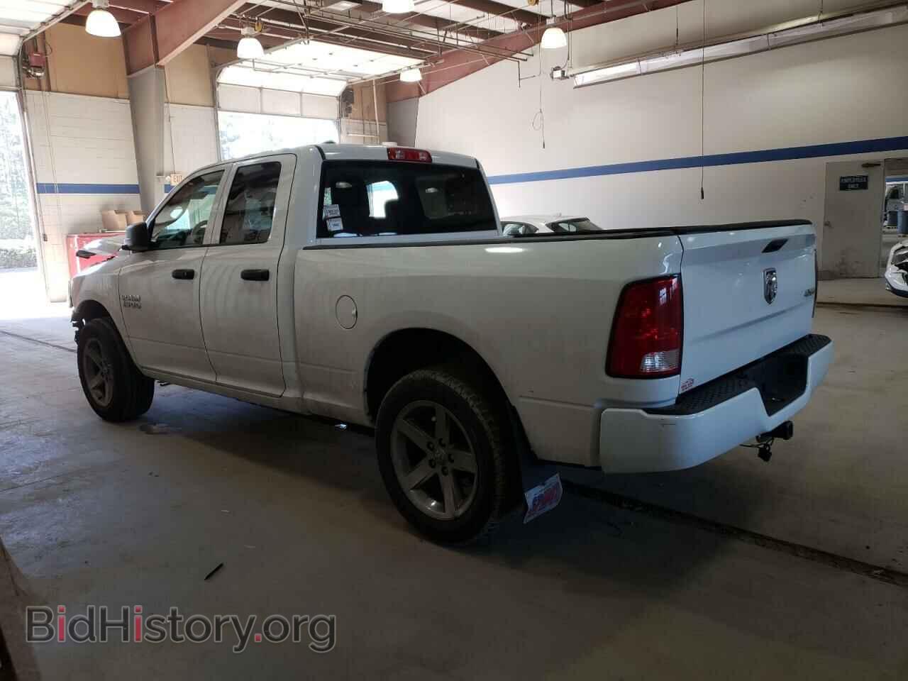 2018 RAM 1500 - VIN: 1C6RR7FG2JS122611 - Photo 2