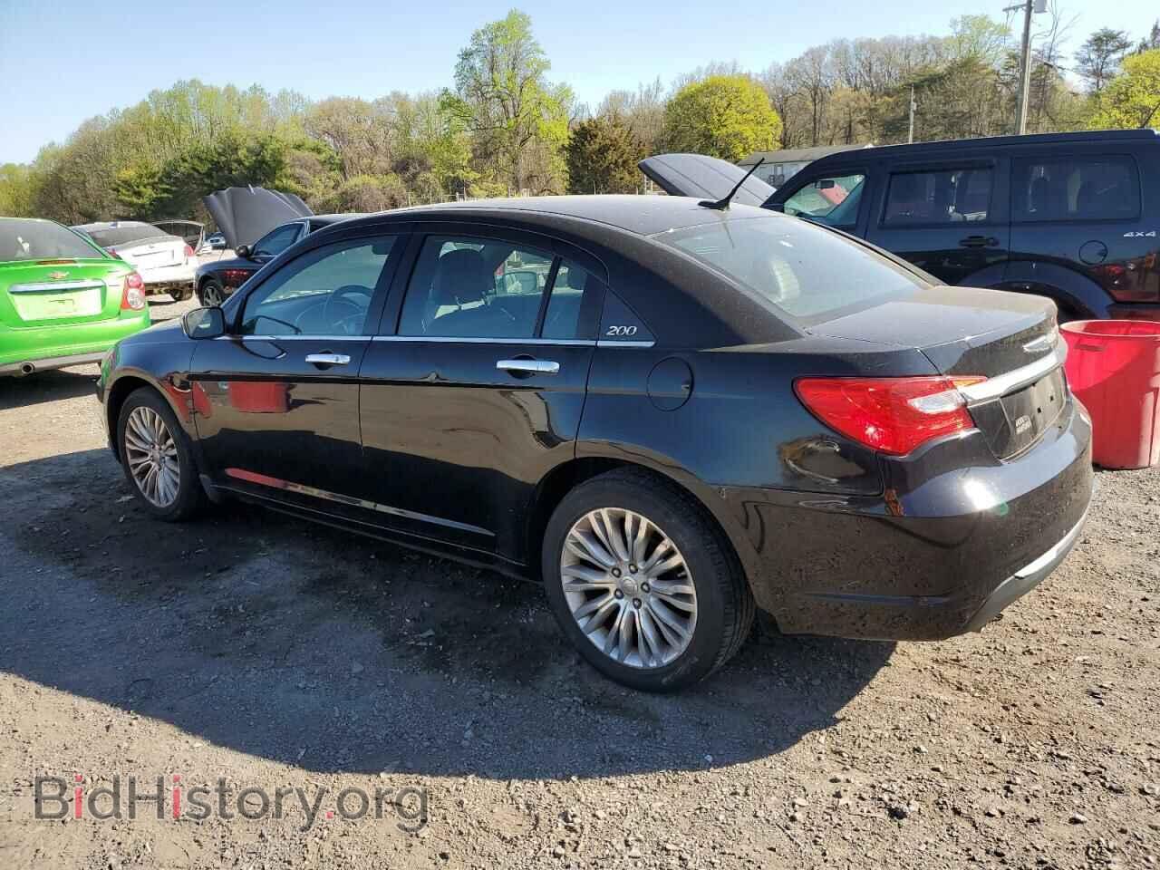 2011 CHRYSLER 200 - VIN: 1C3BC2FG2BN571676 - Фото 2