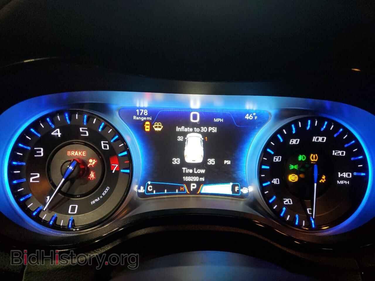 2017 CHRYSLER 300 - VIN: 2C3CCAGG9HH603909 - Photo 9