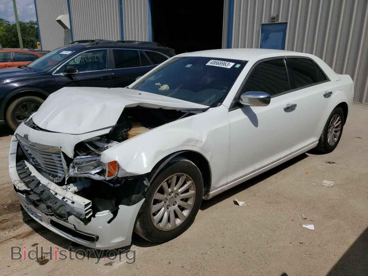 Фотография 2C3CCAAG3EH232783 - CHRYSLER 300 2014