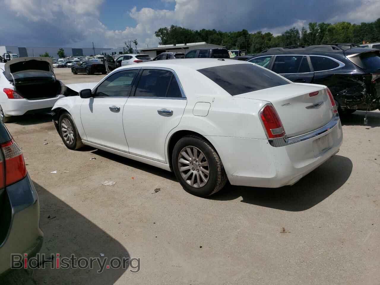 2014 CHRYSLER 300 - VIN: 2C3CCAAG3EH232783 - Photo 2