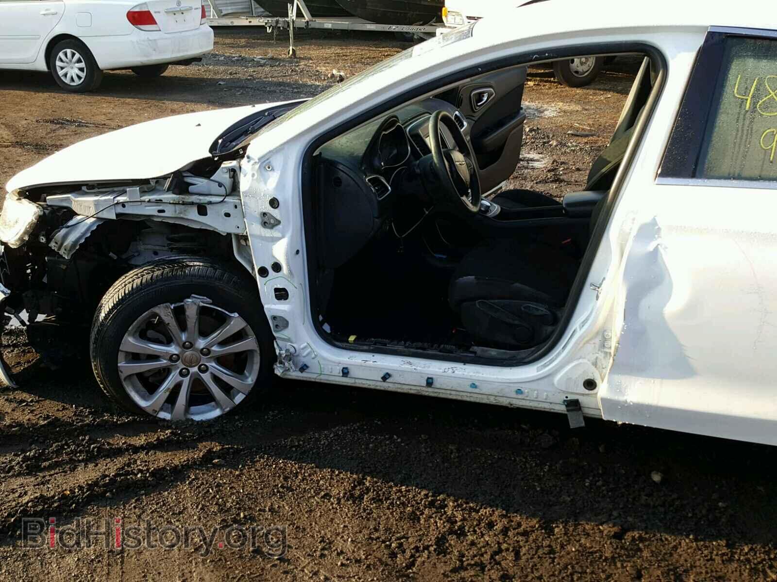 2015 CHRYSLER 200 - VIN: 1C3CCCAB1FN611144 - Фото 9