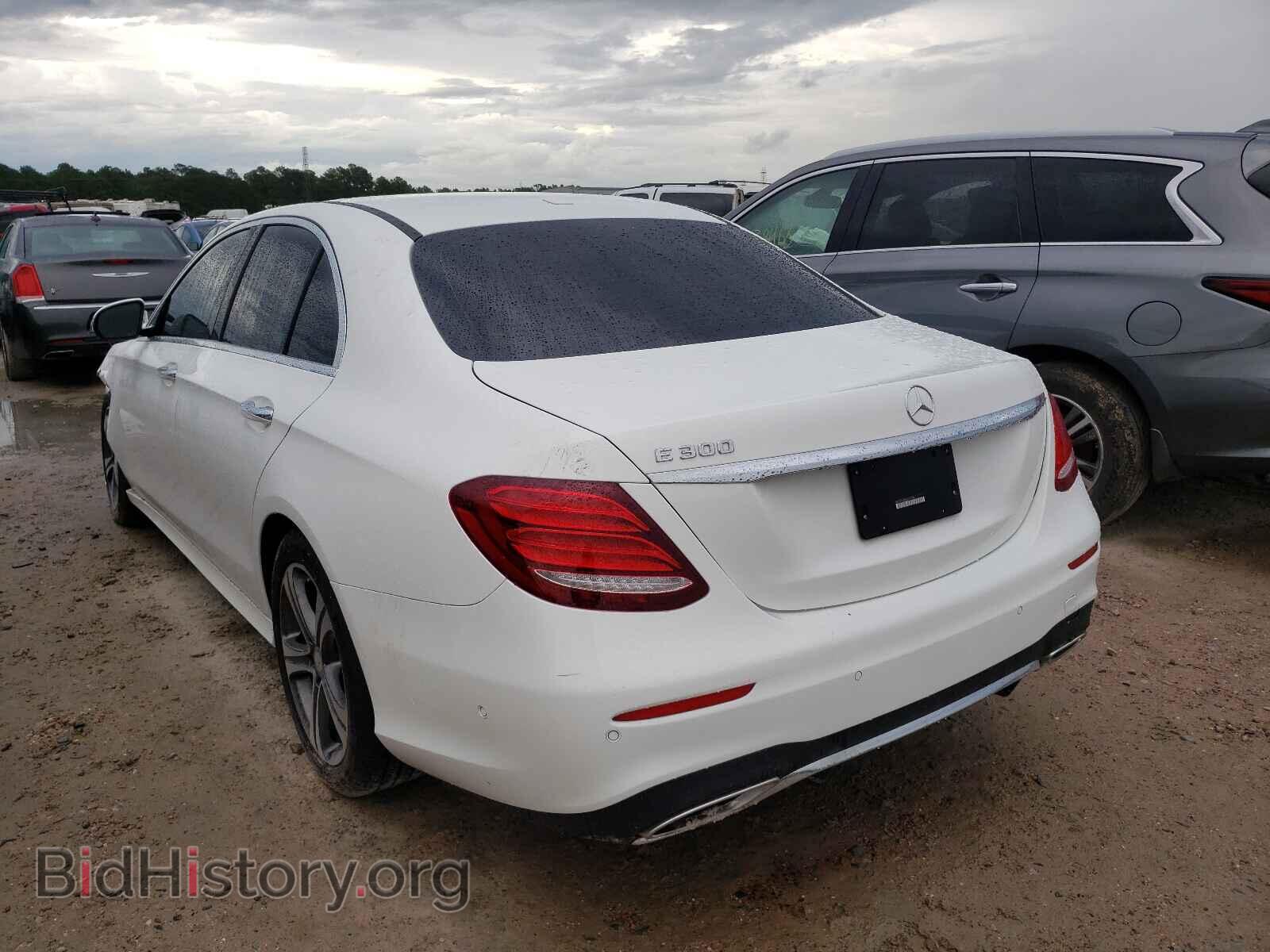 2017 MERCEDES-BENZ E-CLASS - VIN: WDDZF4JB3HA079799 - Фото 3