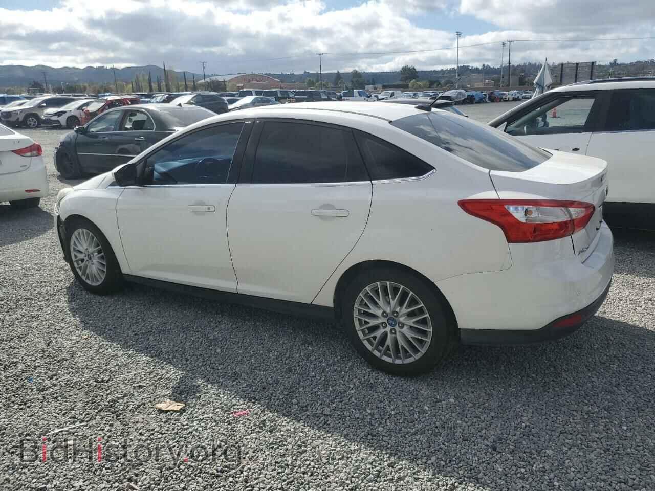 2012 FORD FOCUS - VIN: 1FAHP3H21CL206250 - Photo 2