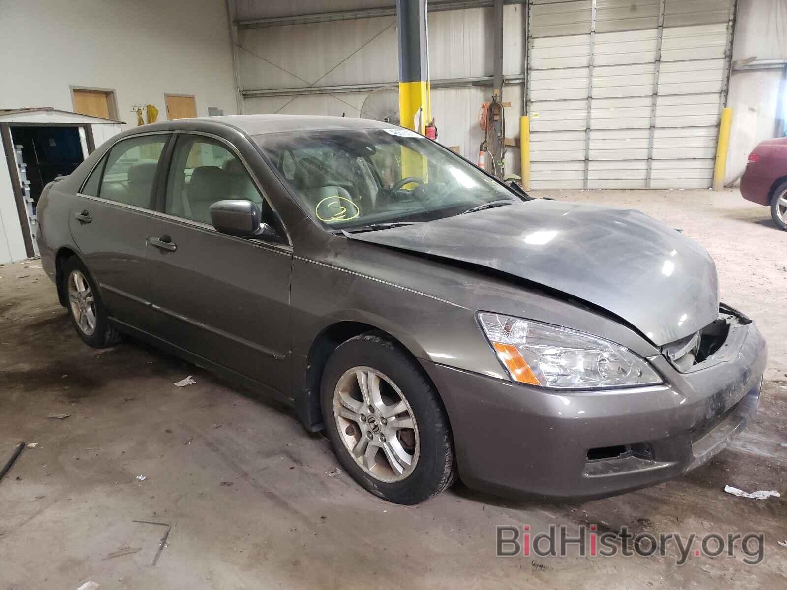 Photo 1HGCM56876A173594 - HONDA ACCORD 2006