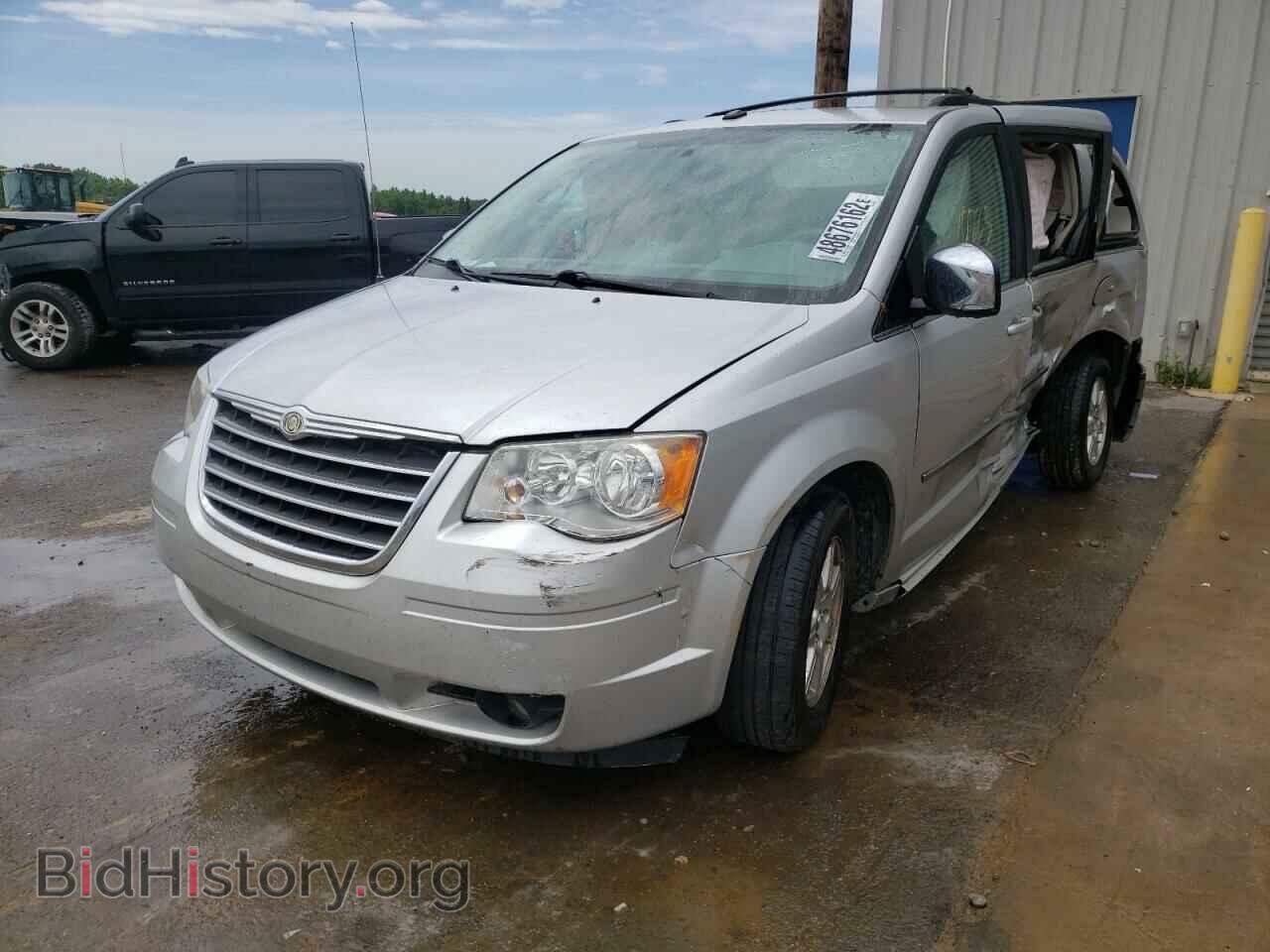 2010 CHRYSLER MINIVAN - VIN: 2A4RR5DX5AR129046 - Фото 2