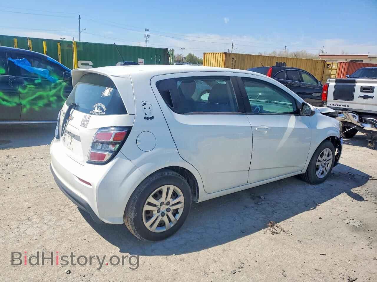 2017 CHEVROLET SONIC - VIN: 1G1JG6SG0H4153701 - Фото 3