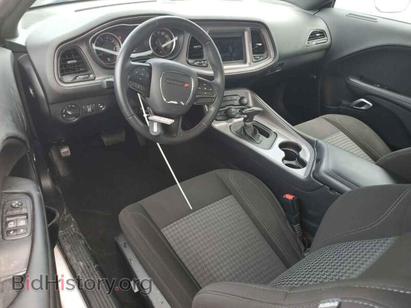 2023 Dodge CHALLENGER (VIN 2C3CDZAG4PH554220) — фото 8 из 12