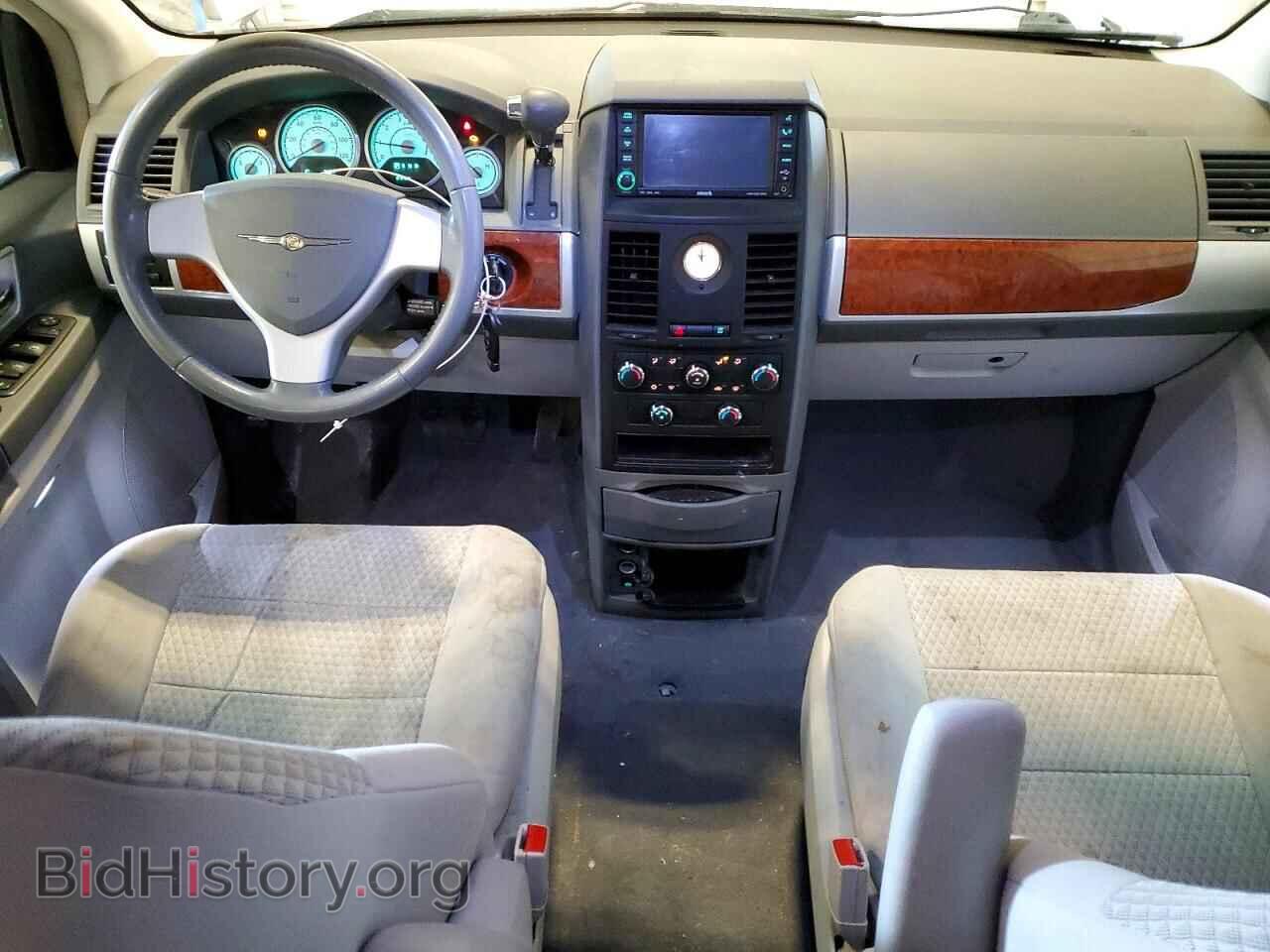2008 CHRYSLER MINIVAN - VIN: 2A8HR54P68R786734 - Фото 8