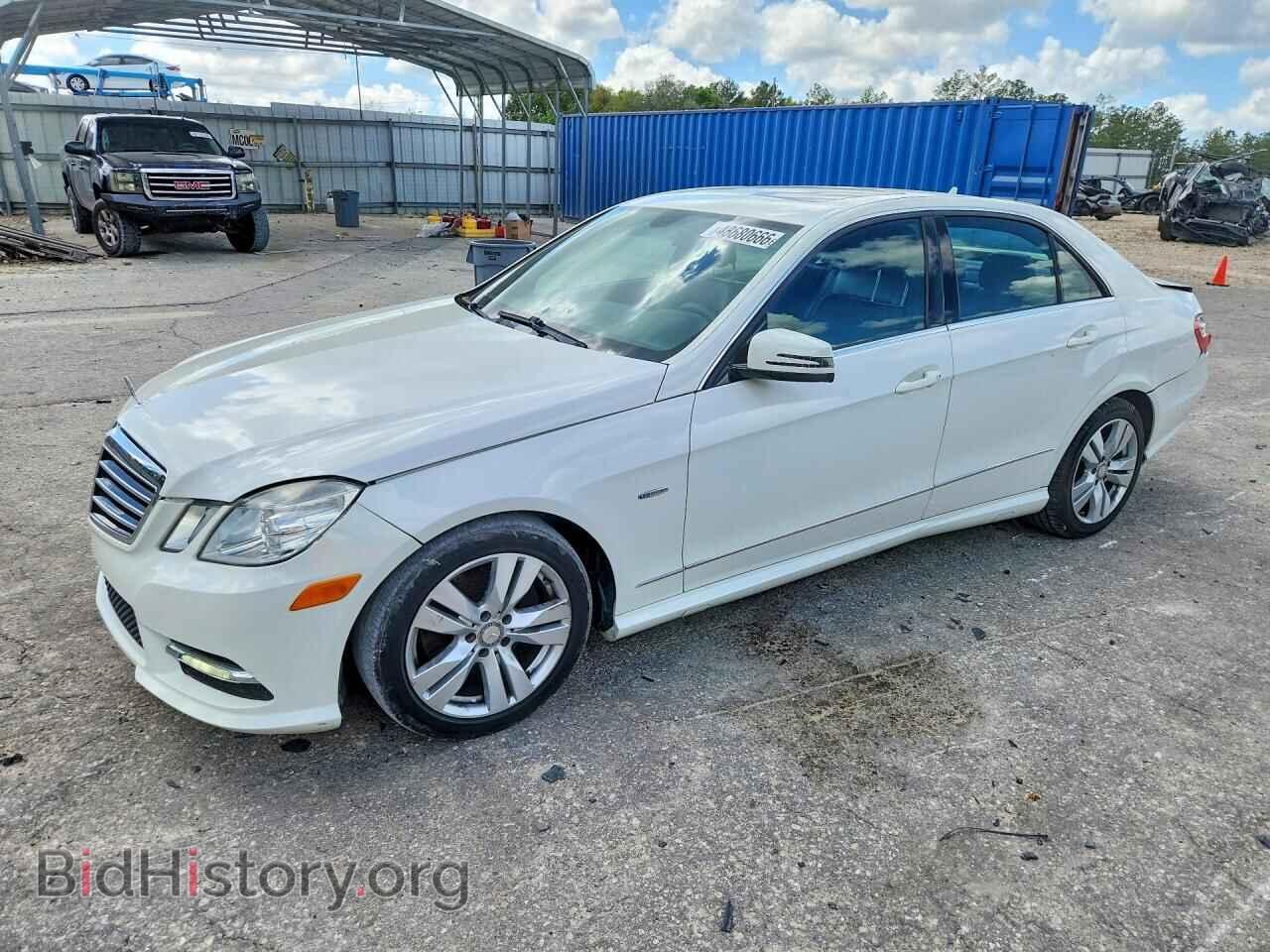 Photo WDDHF2EB4CA547462 - MERCEDES-BENZ E-CLASS 2012